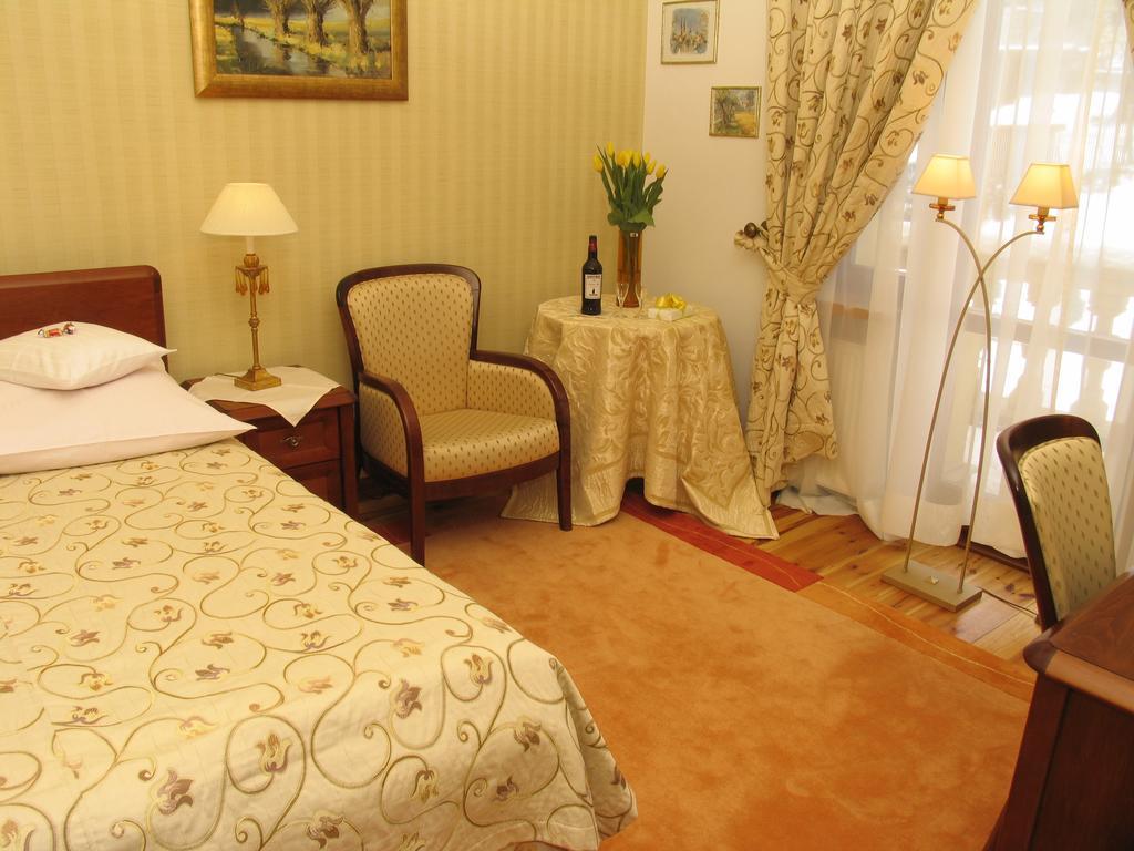 Hotel Villa Romantica شكلارسكا بوريبا الغرفة الصورة