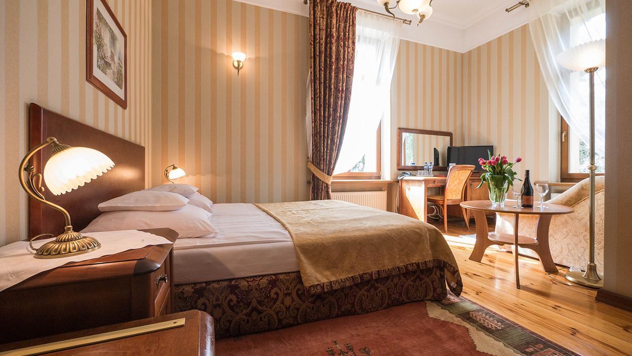 Hotel Villa Romantica شكلارسكا بوريبا المظهر الخارجي الصورة